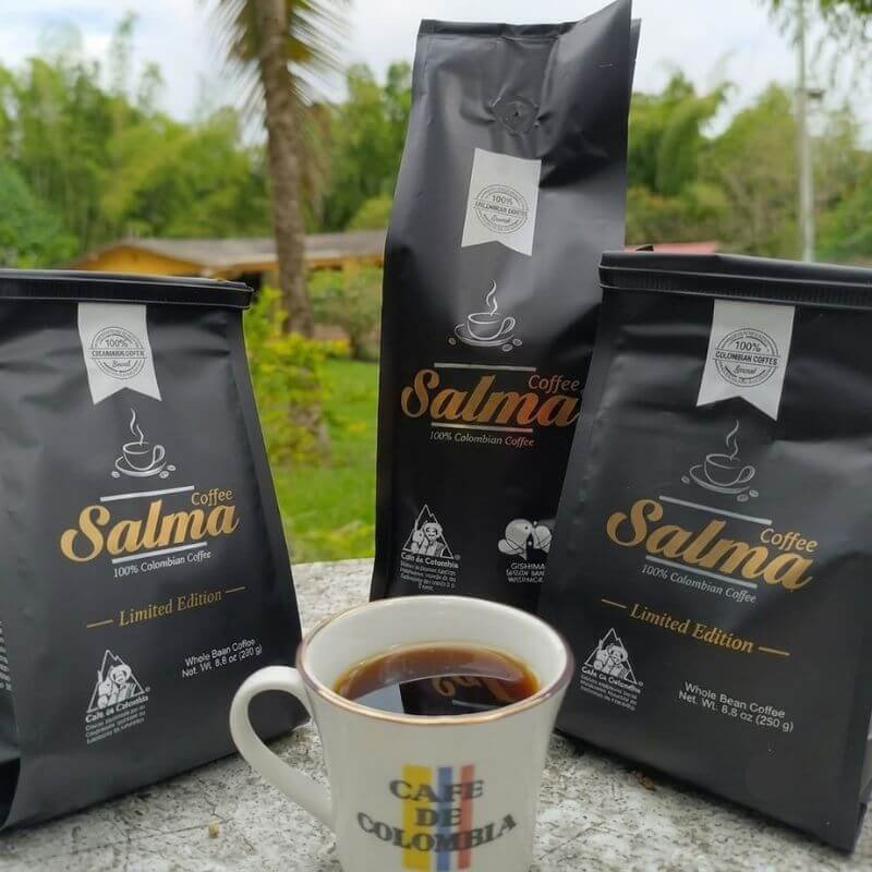 Productor de café en Colombia marca Café Salma